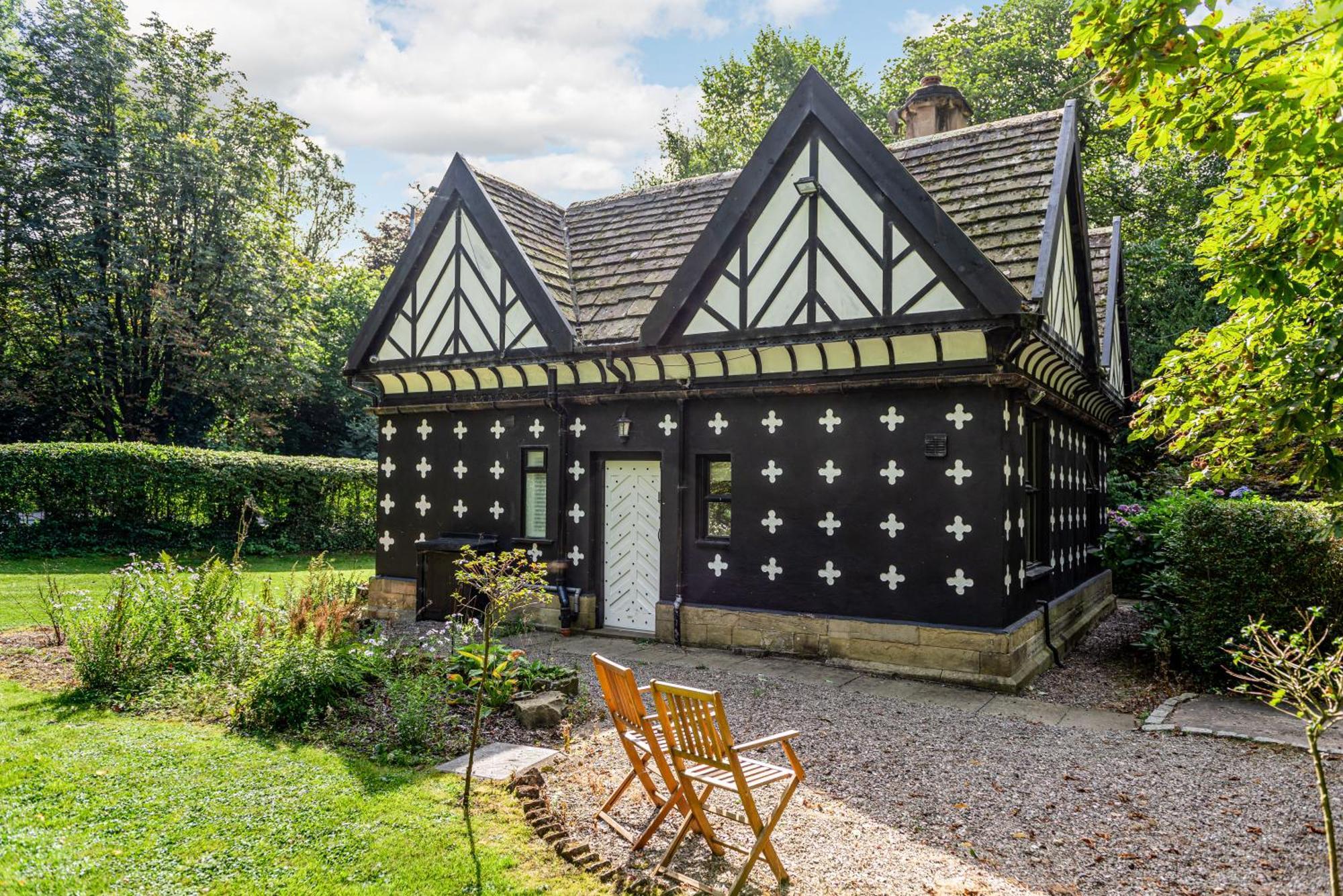 The Gatehouse At Samlesbury Hall ภายนอก รูปภาพ